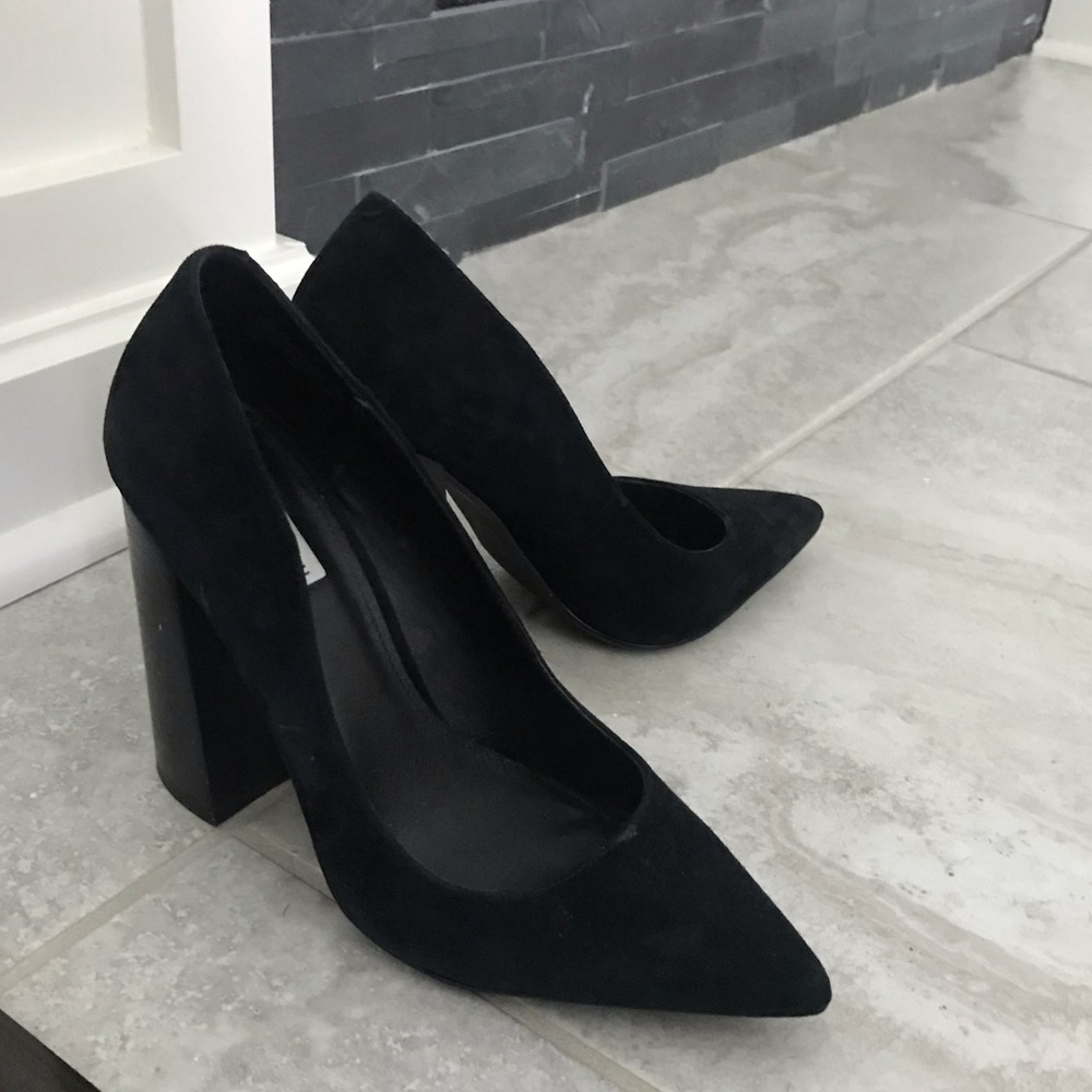 Steve Madden Block heel black suede